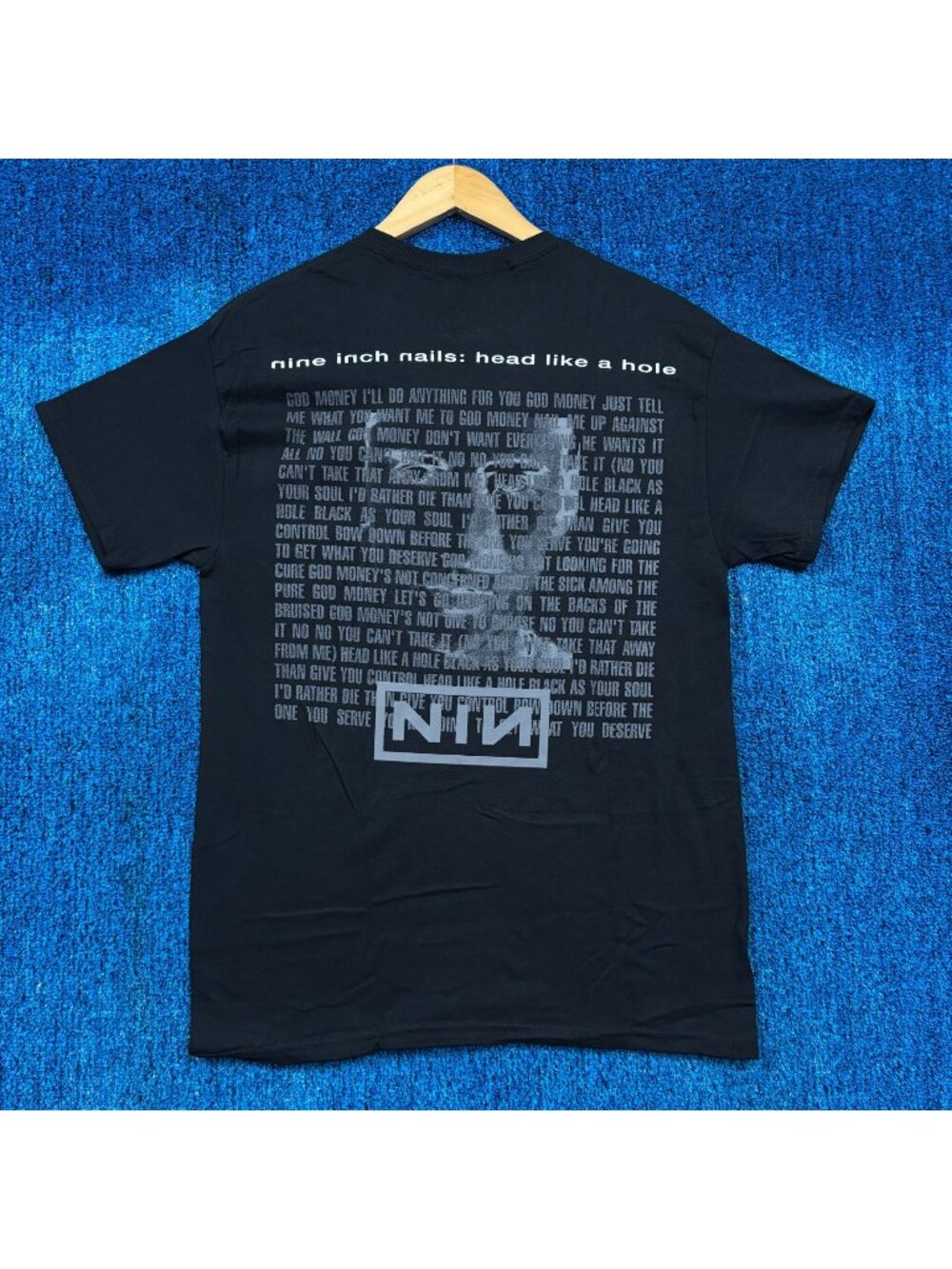 Nine Inch Nails “Head Like A Hole” Graphic T-Shirt Size Medium